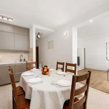 דירה Alen מאקרסקה